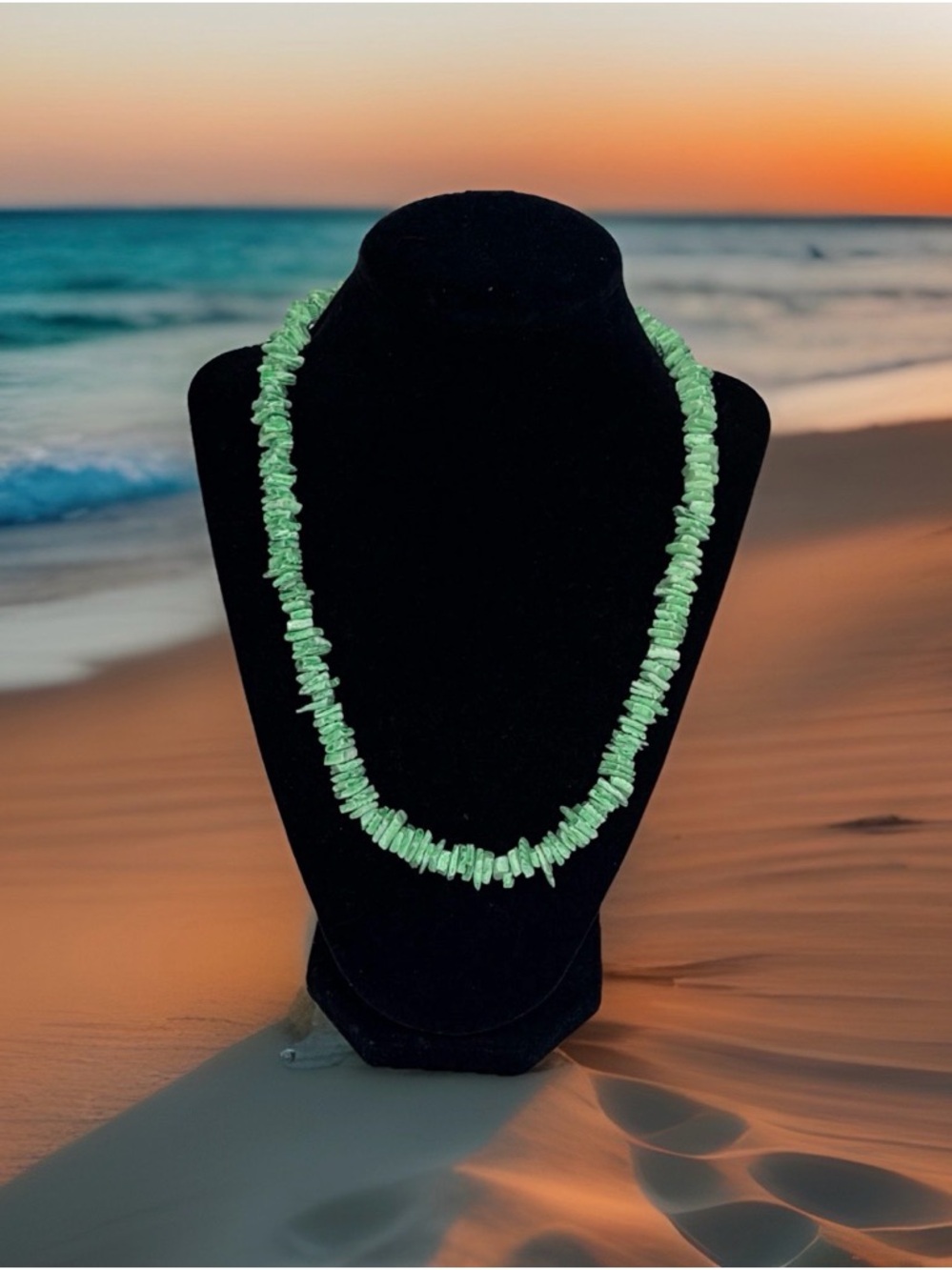 Vtg Flat Light Green Puka Shell Bead Necklace - Surfer Beach Retro Boho 20"